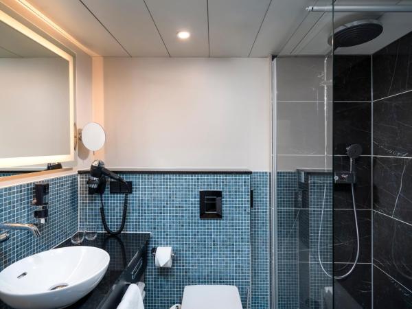 Leonardo Royal Hotel Frankfurt : photo 4 de la chambre chambre lits jumeaux exécutive