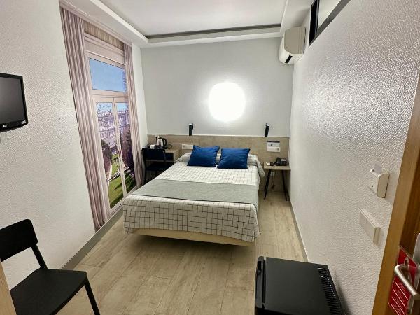 Hostal Castilla II Puerta del Sol : photo 1 de la chambre chambre double Économique