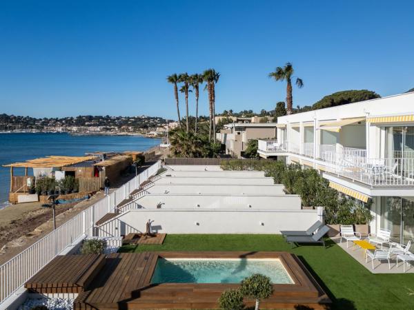 Belle Vue Hôtel : photo 10 de la chambre double room with private pool - sea view