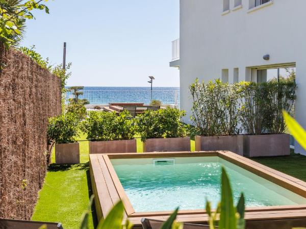 Belle Vue Hôtel : photo 6 de la chambre double room with private pool - garden view