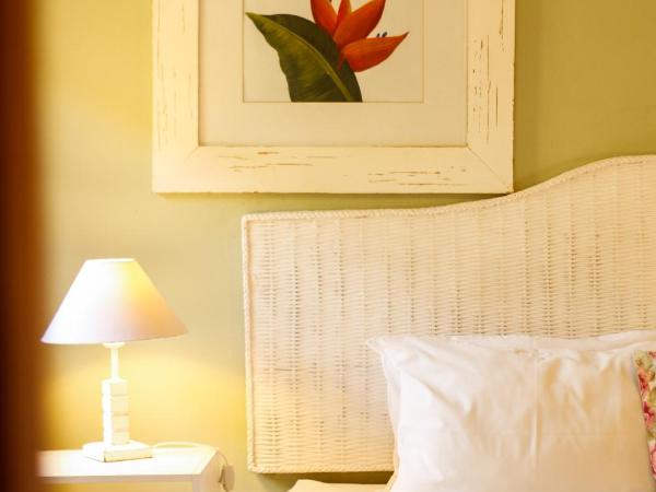 Pousada Blanca Inn : photo 1 de la chambre chambre double - vue sur jardin