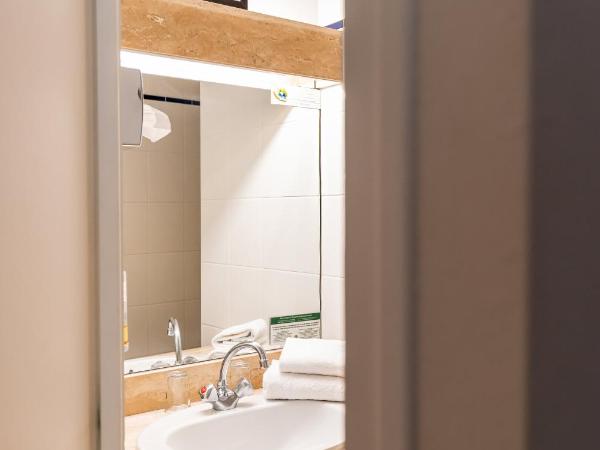 Hotel Elizabeth - Intra Muros : photo 6 de la chambre chambre double classique avec douche - bâtiment skipper