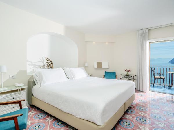 Hotel Belair : photo 3 de la chambre chambre double confort avec balcon - vue sur mer