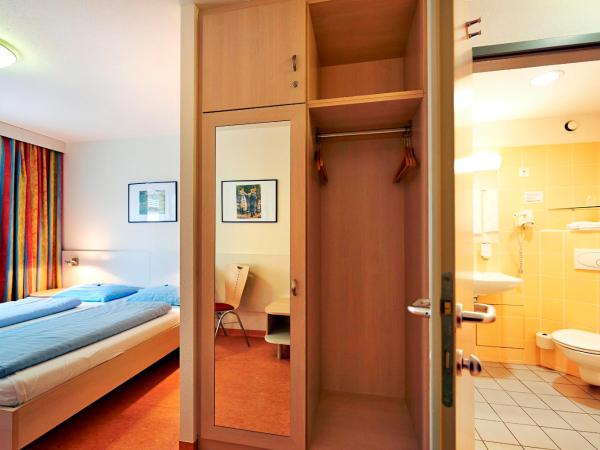 Hotel Kolping Wien Zentral : photo 4 de la chambre chambre double standard - vue sur ville