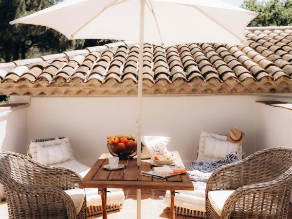 La Villa d'Andrea : photo 6 de la chambre studio supérieur avec baignoire 