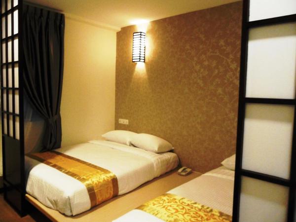 Eight Days Boutique Hotel - Mount Austin : photo 8 de la chambre chambre familiale japonaise