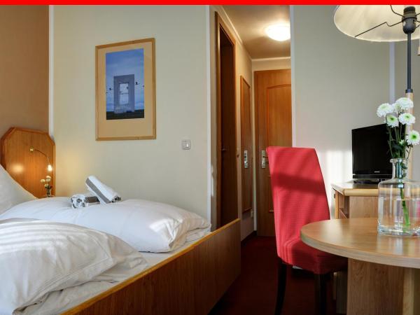 Elbterrasse Wachwitz : photo 1 de la chambre chambre double Économique