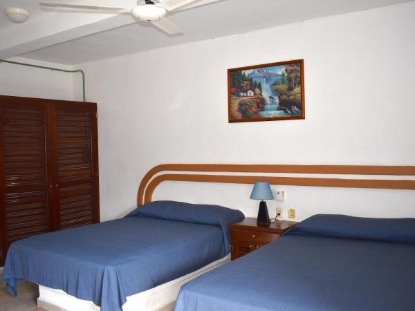 Hotel Plaza Almendros : photo 7 de la chambre chambre quadruple supérieure