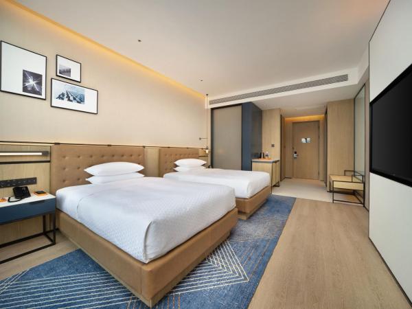 Four Points by Sheraton Chengdu, High-Tech Zone Exhibition Center : photo 1 de la chambre chambre lits jumeaux premium