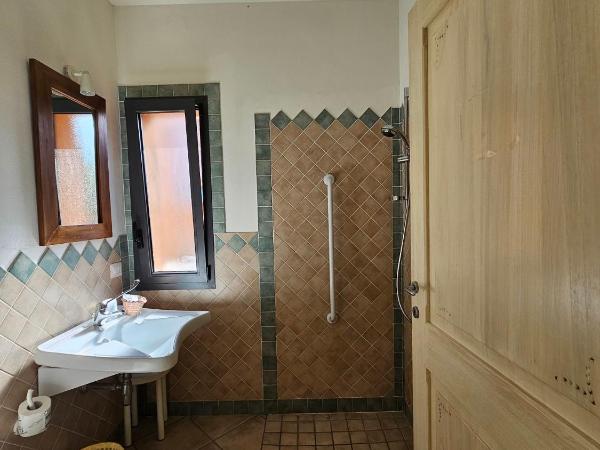 Emerald Coast Hotel : photo 2 de la chambre chambre simple