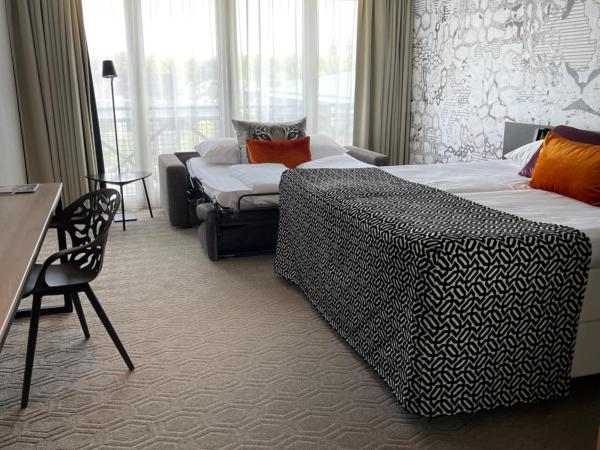 Hotel Van der Valk Maastricht : photo 3 de la chambre chambre familiale standard