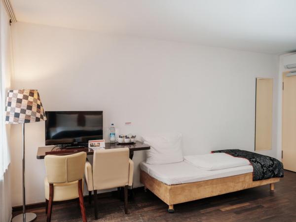 Helvetia Hotel Munich City Center : photo 2 de la chambre chambre triple confort