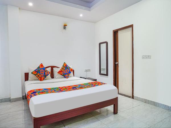 FabHotel Shreyas Inn : photo 1 de la chambre chambre double supérieure