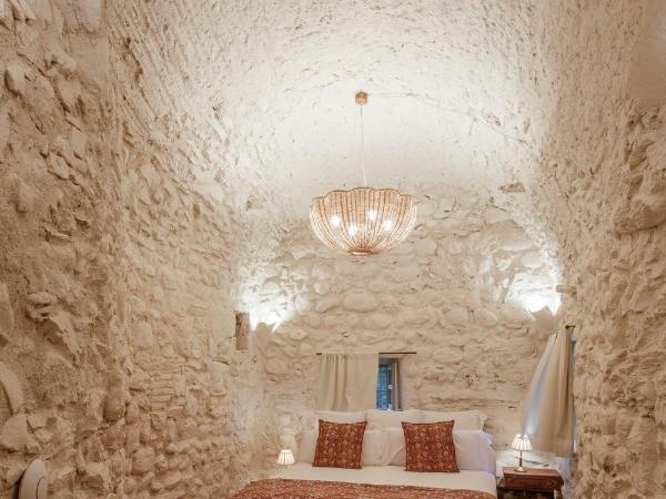 Castell de Vallgornera : photo 6 de la chambre chambre double deluxe