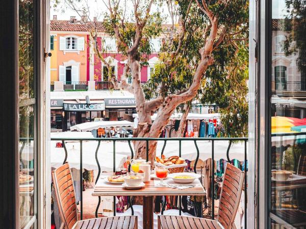 Le Suffren Hôtel : photo 3 de la chambre chambre double – vue sur ville