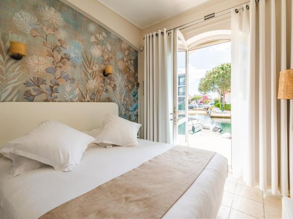 Le Suffren Hôtel : photo 1 de la chambre chambre double - vue sur canal