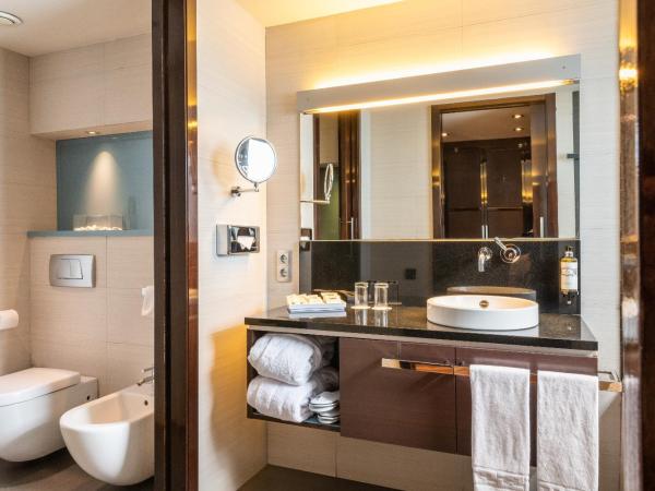 Pestana Arena Barcelona : photo 5 de la chambre suite junior avec terrasse