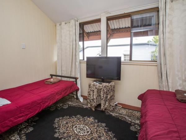 Ryan's Rest Boutique Accommodation : photo 10 de la chambre chambre double avec salle de bains commune