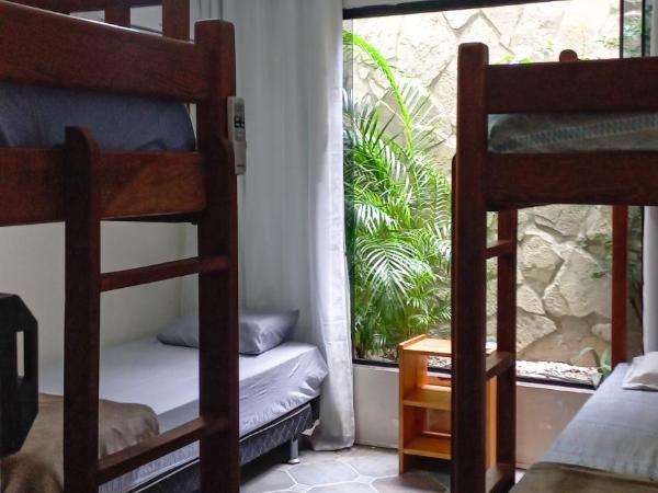 Get Up Hostel : photo 5 de la chambre lit dans dortoir mixte de 6 lits