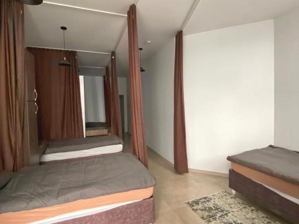 Hostel Linzer City : photo 5 de la chambre lit simple en dortoir