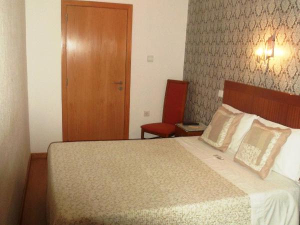 Guest house D. Filipe I : photo 7 de la chambre petite chambre double