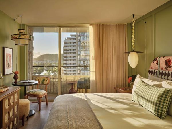 Wayfinder Waikiki : photo 1 de la chambre chambre double avec balcon (2 adultes + 1 enfant)