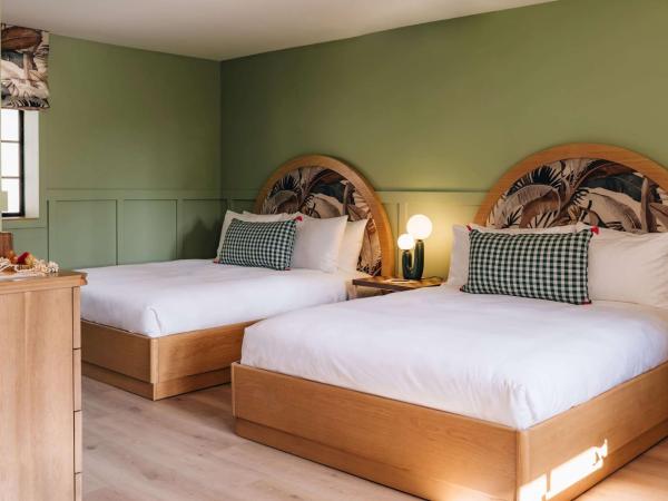 Wayfinder Waikiki : photo 2 de la chambre studio lit queen-size