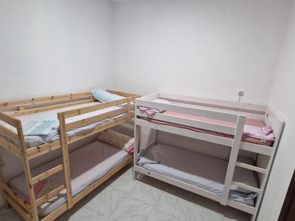 Historic Malaga Centro Rooms : photo 1 de la chambre lit dans dortoir mixte de 4 lits