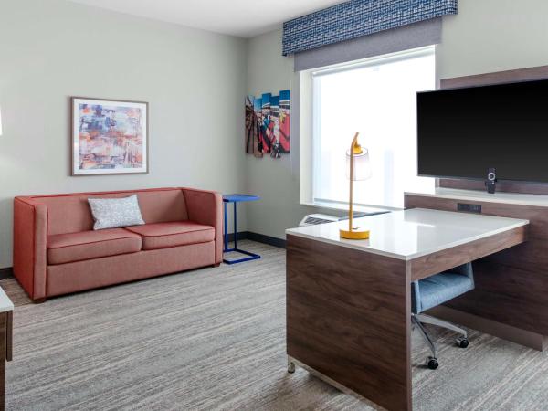 Hampton Inn & Suites Indianapolis West Speedway : photo 3 de la chambre suite studio lit king-size