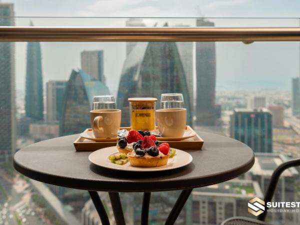 OSTAY -Address Dubai Mall - The Residence : photo 1 de la chambre studio avec balcon 