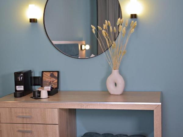 Arethusa Hotel Athens : photo 10 de la chambre chambre double ou lits jumeaux supérieure