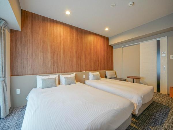 Nico Hotel : photo 1 de la chambre chambre triple standard