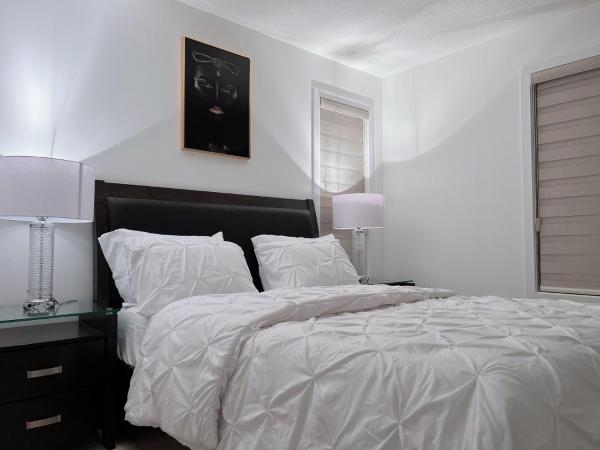 House of Daizy Home : photo 8 de la chambre chambre triple avec salle de bains commune