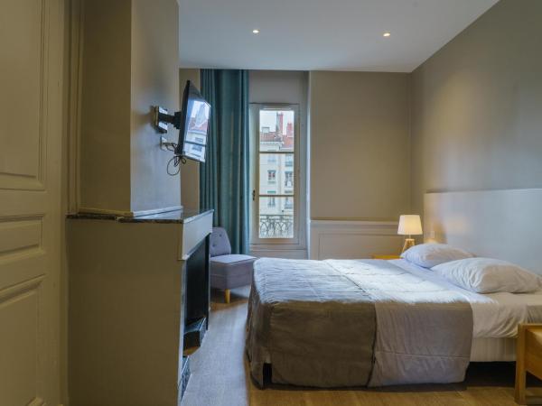 Hotel du Théatre : photo 6 de la chambre chambre double supérieure