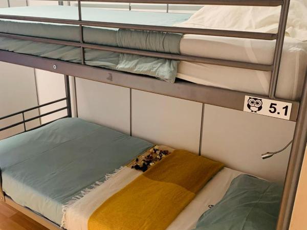 Corujinha Hostel : photo 2 de la chambre lit dans dortoir mixte de 3 lits