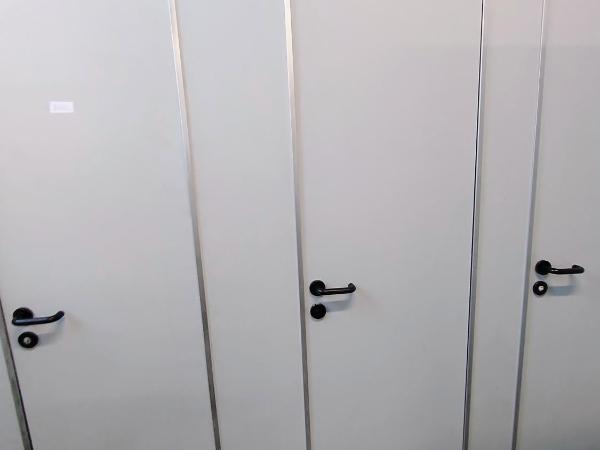 BUDGET Apt Dresden Trainstation : photo 4 de la chambre chambre double avec salle de bains commune