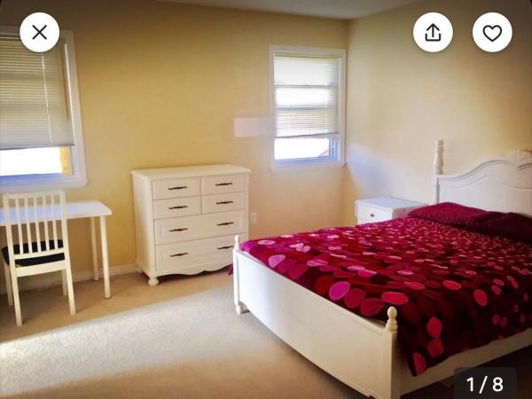 温馨的家 : photo 1 de la chambre chambre familiale avec salle de bains