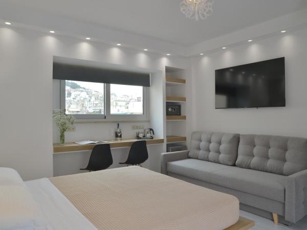 Alter Athens : photo 4 de la chambre suite deluxe avec lit king-size