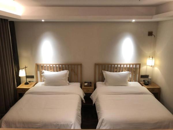 Uin Oriental Hotel : photo 2 de la chambre chambre double