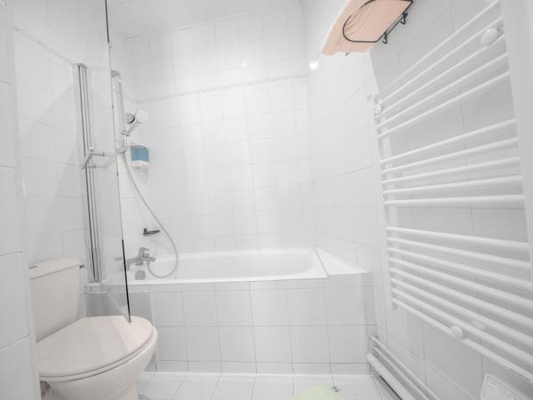 Casa Serena Paris Hôtel : photo 3 de la chambre chambre double ou lits jumeaux standard