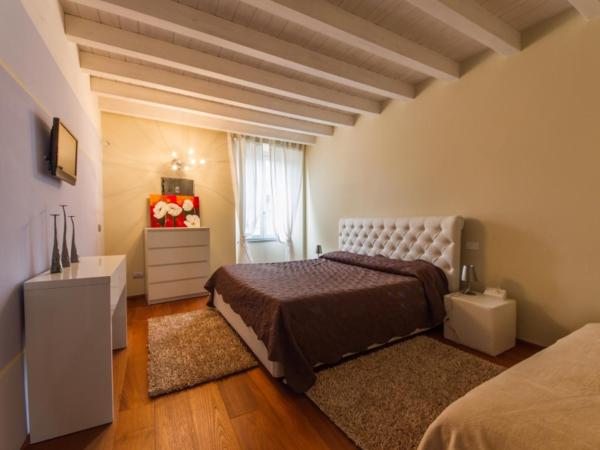 Vip Bergamo Apartments : photo 4 de la chambre appartement 1 chambre deluxe - vue sur ville