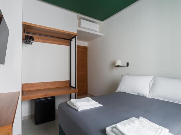 Weaver Suites By Dimorra : photo 2 de la chambre chambre double ou lits jumeaux