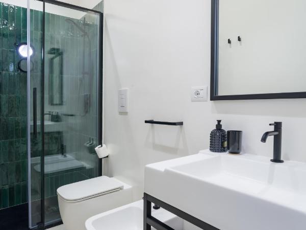 Weaver Suites By Dimorra : photo 5 de la chambre chambre triple