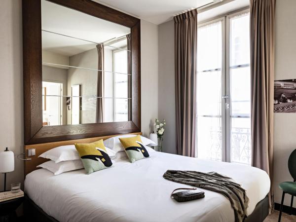 Holiday Inn Paris Palais de l'Elysée, an IHG Hotel : photo 1 de la chambre chambre standard