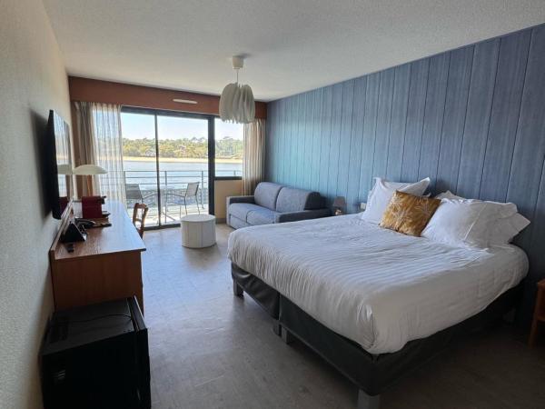 Hotel Le Pavillon Bleu : photo 2 de la chambre suite junior deluxe