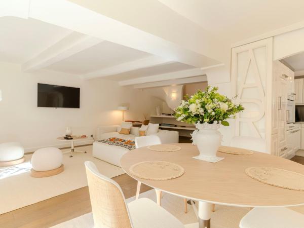 Villas by Le Yaca Saint-Tropez : photo 6 de la chambre villa du prince de lignac