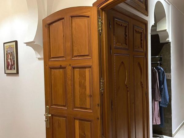 Villa Keshmere : photo 8 de la chambre suite lit queen-size - vue sur piscine