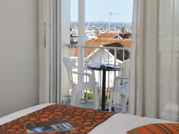 Hôtel Le Nautic : photo 5 de la chambre chambre double supérieure - vue sur mer