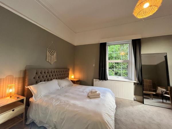 Mossley Hill Retreat : photo 10 de la chambre suite deluxe avec lit king-size