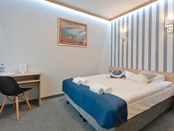 B&B Molo : photo 2 de la chambre chambre double ou lits jumeaux avec salle de bains privative